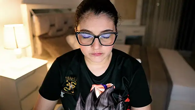 Camilaa bueno online show from 10-19-25, 03:09