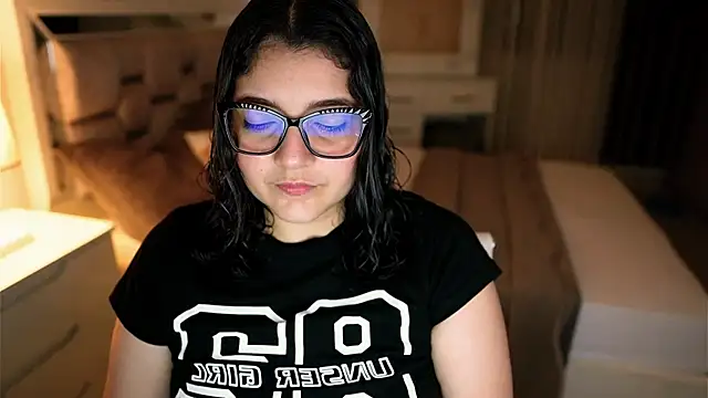 Camilaa bueno online show from 11-05-25, 12:25