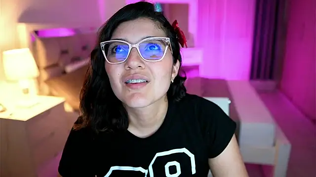 Camilaa bueno online show from 03-22-25, 01:54