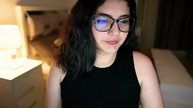 Camilaa bueno online show from 11-06-25, 10:58