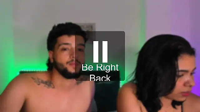 Snapshot of sharon_and_myke chatting on 12-03-24, 06:21 sharon and myke online show from 12-03-24, 06:21