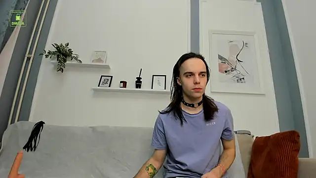 Snapshot of Derald_suck chatting on 12-13-24, 05:10 Derald suck online show from 12-13-24, 05:10