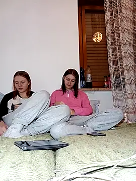 ella grays online show from 11-23-25, 05:12