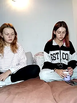 ella grays online show from 10-05-25, 03:47