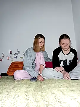 ella grays online show from 03-16-26, 09:06