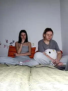 ella grays online show from 03-18-26, 06:53