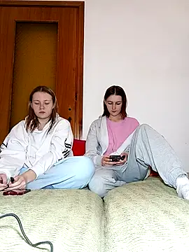 ella grays online show from 01-11-26, 05:31