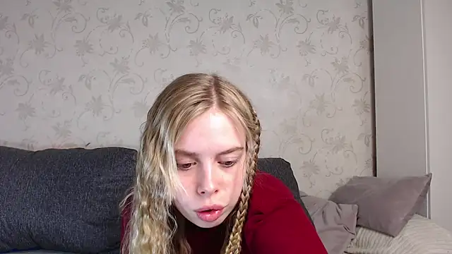 sofiaa here online show from 02-10-26, 12:09