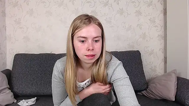 sofiaa here online show from 03-30-26, 12:23