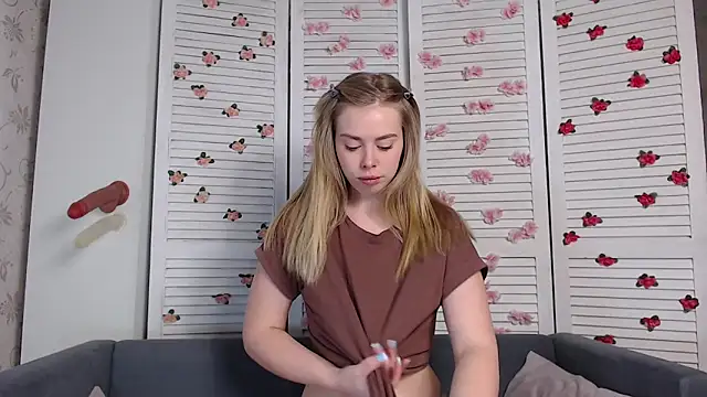 sofiaa here online show from 01-19-26, 12:36