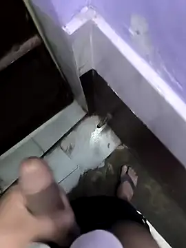 Snapshot of faaseel chatting on 02-25-25, 03:09 faaseel online show from 02-25-25, 03:09