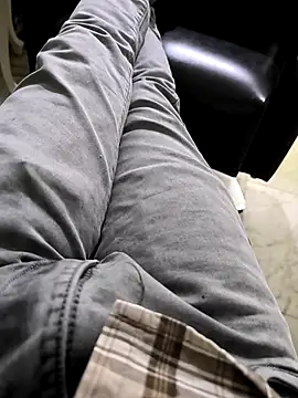 Snapshot of faaseel chatting on 03-10-25, 08:39 faaseel online show from 03-10-25, 08:39