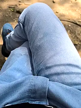 Snapshot of faaseel chatting on 03-17-25, 07:46 faaseel online show from 03-17-25, 07:46