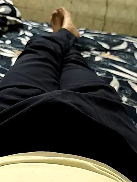 Snapshot of faaseel chatting on 02-25-25, 06:12 faaseel online show from 02-25-25, 06:12