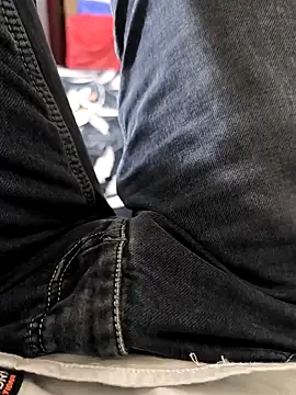 Snapshot of faaseel chatting on 02-23-25, 03:40 faaseel online show from 02-23-25, 03:40