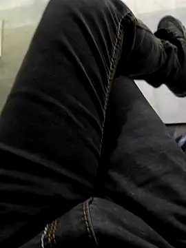 Snapshot of faaseel chatting on 09-29-25, 12:55 faaseel online show from 09-29-25, 12:55