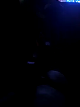 Snapshot of faaseel chatting on 10-25-25, 06:52 faaseel online show from 10-25-25, 06:52