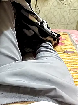 Snapshot of faaseel chatting on 11-16-25, 06:01 faaseel online show from 11-16-25, 06:01