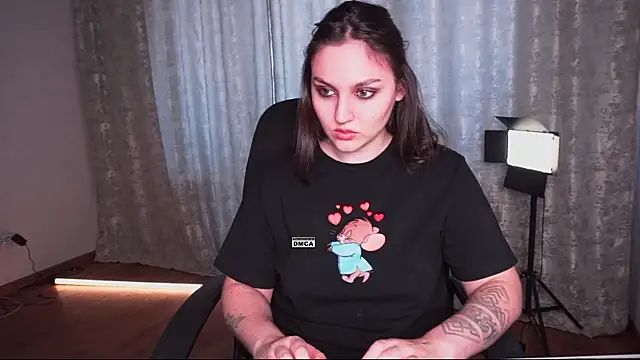 Hoot owl cb online show from 04-14-26, 07:35