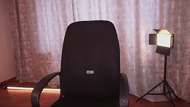 Hoot owl cb online show from 04-23-26, 06:09