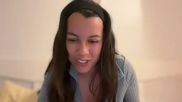 Snapshot of AmaraBella69 chatting on 03-12-25, 10:28 AmaraBella69 online show from 03-12-25, 10:28
