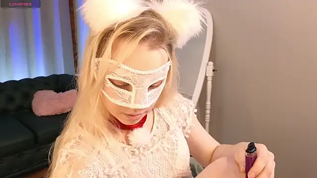 jeancolex online show from 12-21-24, 05:14