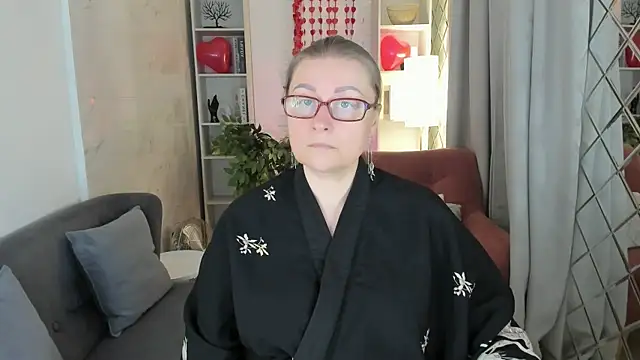 Snapshot of AlexandraKind chatting on 02-05-26, 01:40 AlexandraKind online show from 02-05-26, 01:40