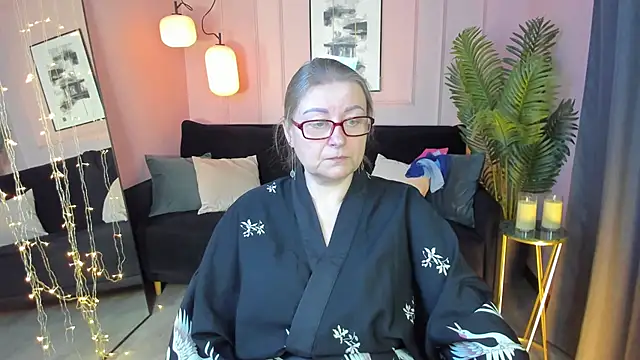 Snapshot of AlexandraKind chatting on 02-28-26, 01:44 AlexandraKind online show from 02-28-26, 01:44