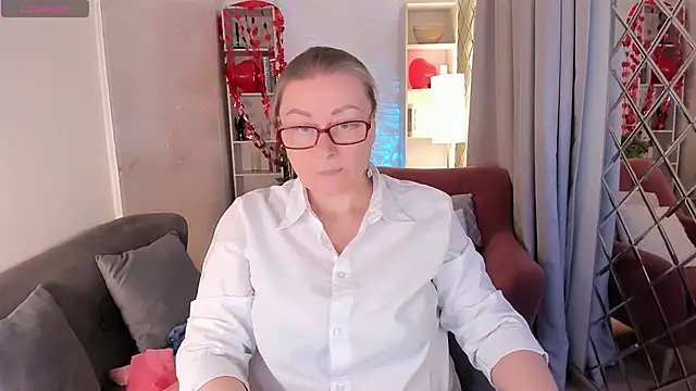 Snapshot of AlexandraKind chatting on 02-22-26, 09:05 AlexandraKind online show from 02-22-26, 09:05