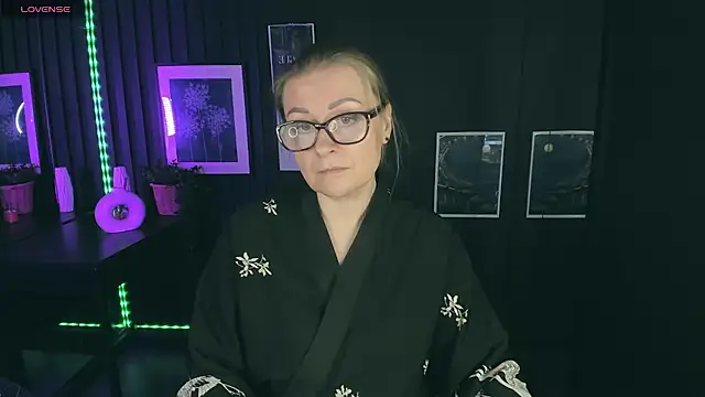 AlexandraKind online show from 02-28-25, 01:47