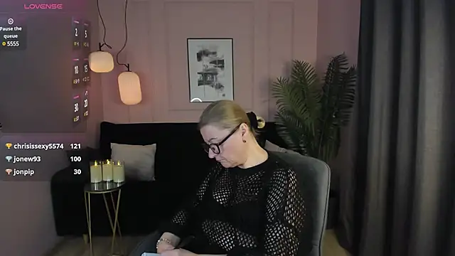 AlexandraKind online show from 03-12-25, 03:24