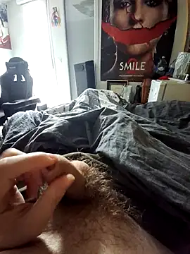 Snapshot of stev3w chatting on 10-08-25, 10:50 stev3w online show from 10-08-25, 10:50