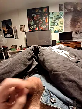 Snapshot of stev3w chatting on 10-28-25, 06:23 stev3w online show from 10-28-25, 06:23