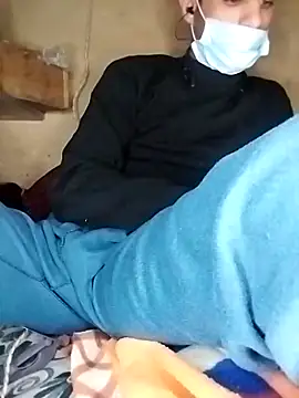 LOOLOOO123123 online show from 02-05-26, 05:36