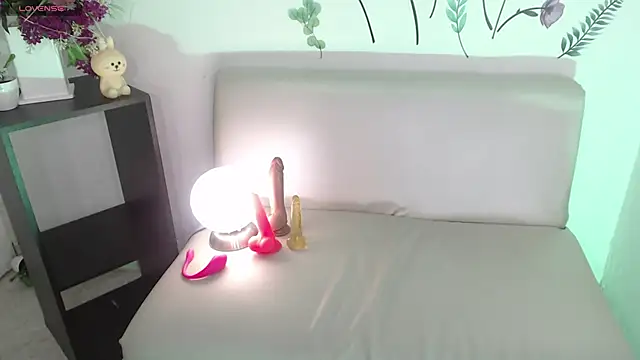 lulu 25  online show from 02-08-25, 06:33