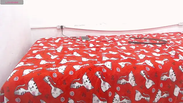 lulu 25  online show from 12-16-24, 11:22