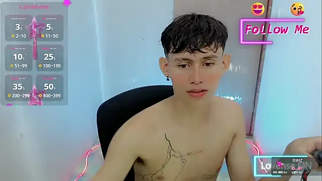 Snapshot of tanjiro_cute chatting on 01-26-25, 11:50 tanjiro cute online show from 01-26-25, 11:50