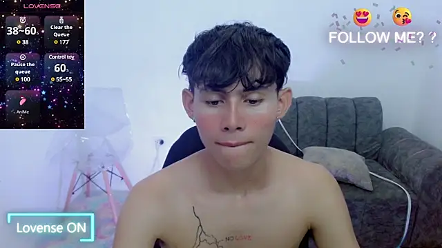 Snapshot of tanjiro_cute chatting on 02-27-25, 06:24 tanjiro cute online show from 02-27-25, 06:24