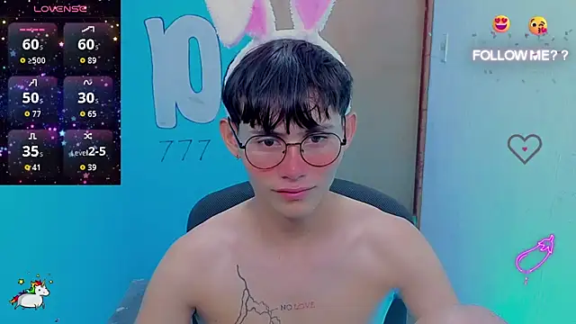 Snapshot of tanjiro_cute chatting on 05-31-26, 10:21 tanjiro cute online show from 05-31-26, 10:21