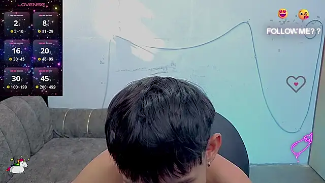 Snapshot of tanjiro_cute chatting on 07-26-26, 09:00 tanjiro cute online show from 07-26-26, 09:00