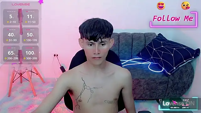 Snapshot of tanjiro_cute chatting on 01-30-25, 09:36 tanjiro cute online show from 01-30-25, 09:36