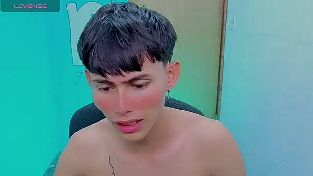 Snapshot of tanjiro_cute chatting on 05-09-26, 03:54 tanjiro cute online show from 05-09-26, 03:54