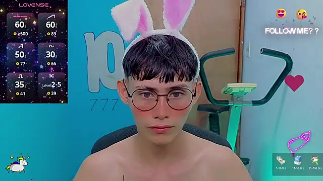 Snapshot of tanjiro_cute chatting on 06-10-26, 03:52 tanjiro cute online show from 06-10-26, 03:52