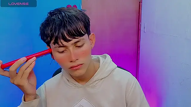 tanjiro cute online show from 03-26-26, 03:38