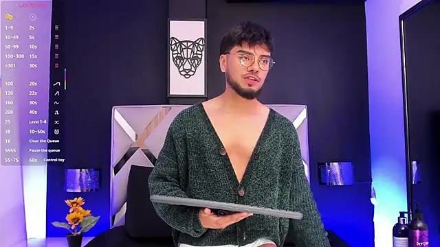 Tommidubois online show from 03-08-25, 03:06