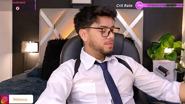 Tommidubois online show from 11-16-25, 04:06