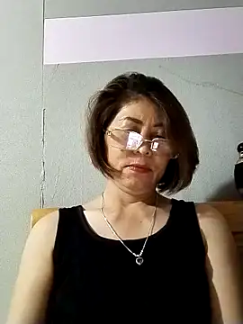 Snapshot of Baby-tits2024 chatting on 03-21-25, 03:02 Baby-tits2024 online show from 03-21-25, 03:02