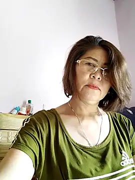 Snapshot of Baby-tits2024 chatting on 02-21-25, 05:35 Baby-tits2024 online show from 02-21-25, 05:35