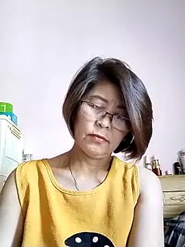 Snapshot of Baby-tits2024 chatting on 09-21-25, 02:06 Baby-tits2024 online show from 09-21-25, 02:06