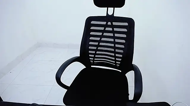 jamaguchi 98 online show from 12-23-24, 03:11